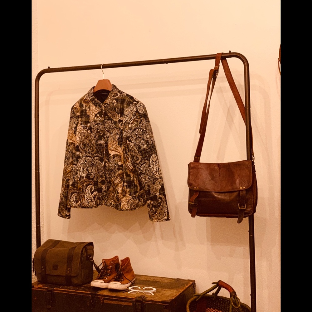 Coat - Picture 4 of 4